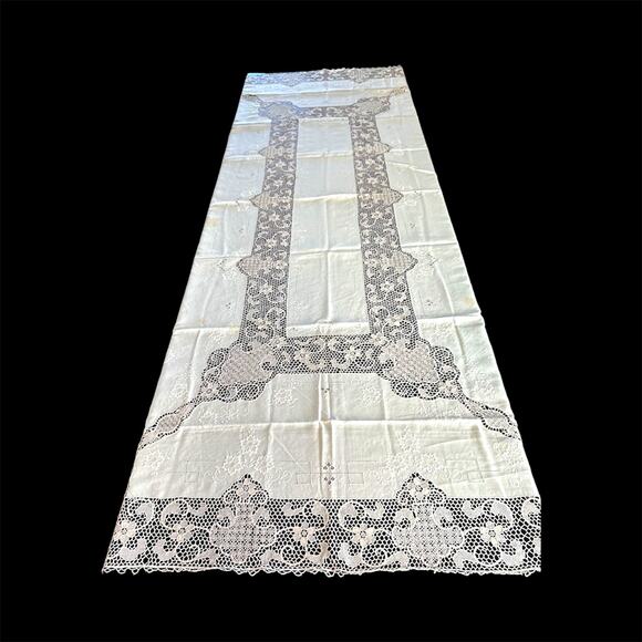 Fine Vintage Italian Linen Needlelace Tablecloth 118 × 65” Ecru Embroidered Rare - Picture 1 of 9